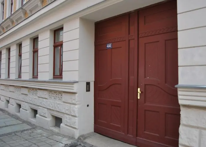 Adoreo & Апартаменты